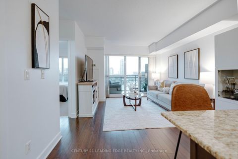 Photo 6 at 820 - 120 Dallimore Circle, Don Mills, Toronto