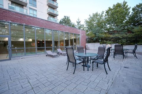 Photo 18 at 820 - 120 Dallimore Circle, Don Mills, Toronto