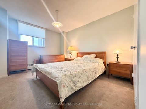 Photo 9 at 1109 - 5 Parkway Forest Drive, Henry Farm, Toronto