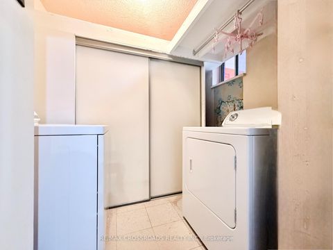 Photo 14 at 1109 - 5 Parkway Forest Drive, Henry Farm, Toronto