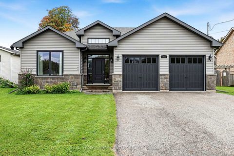 Photo 1 at 981 Ewart Street, Rural Innisfil, Innisfil