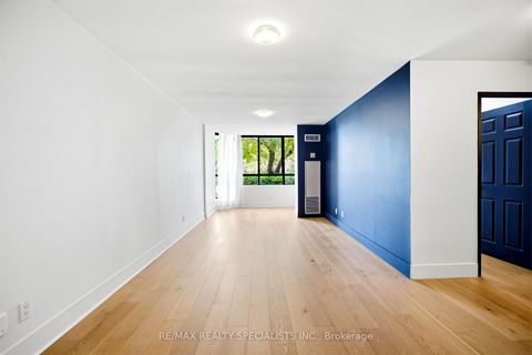 Photo 5 at 113 - 55 Bamburgh Circle, Steeles, Toronto