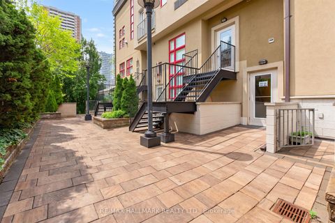 Photo 2 at 103 - 21 Earl Street, North St. James Town, Toronto