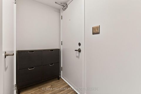 Photo 3 at 103 - 21 Earl Street, North St. James Town, Toronto