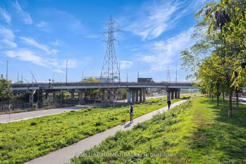 Photo 3 at 502 - 32 Trolley Crescent, Moss Park, Toronto