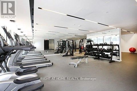 Photo 8 at 502 - 32 Trolley Crescent, Moss Park, Toronto