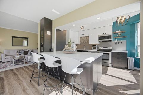 Photo 4 at 112 - 6 Humberline Drive, Clairville, Toronto