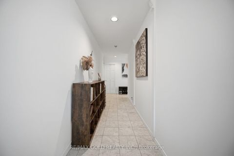 Photo 11 at 112 - 6 Humberline Drive, Clairville, Toronto
