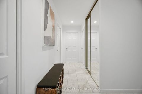Photo 12 at 112 - 6 Humberline Drive, Clairville, Toronto