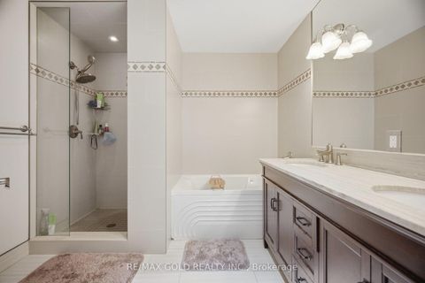 Photo 15 at 112 - 6 Humberline Drive, Clairville, Toronto