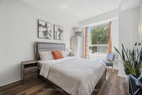 Photo 18 at 112 - 6 Humberline Drive, Clairville, Toronto