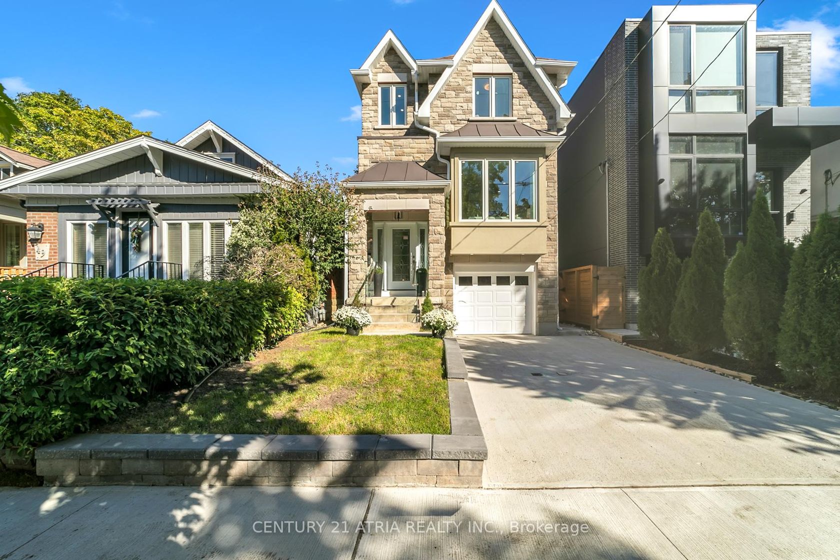 47 Eighth Street, New Toronto, Toronto 