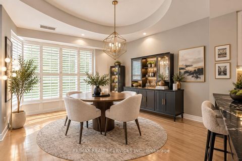 Photo 10 at 121 - 2111 Lake Shore Boulevard W, Mimico, Toronto