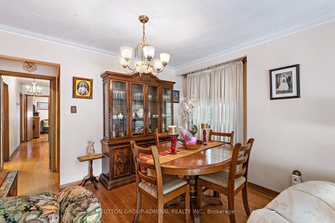 Photo 9 at 201 Derrydown Road, York University Heights, Toronto