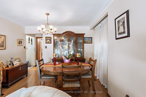 Photo 11 at 201 Derrydown Road, York University Heights, Toronto