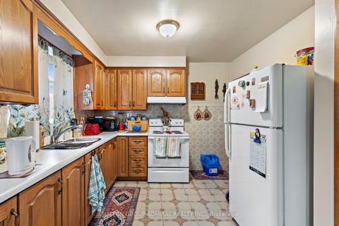 Photo 14 at 201 Derrydown Road, York University Heights, Toronto