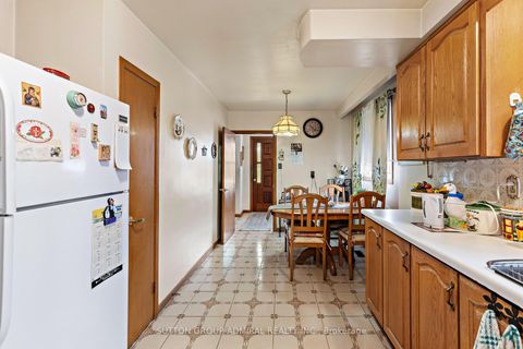 Photo 16 at 201 Derrydown Road, York University Heights, Toronto