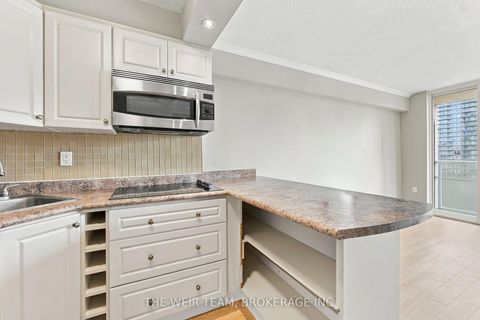 Photo 14 at 2110 - 30 Gloucester Street, Yonge Corridor, Toronto