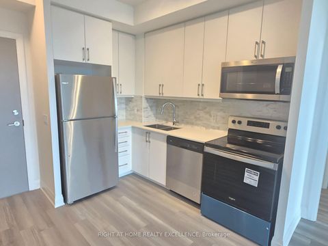 Photo 9 at 520 - 3220 Sheppard Avenue E, Sullivan, Toronto