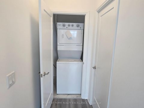 Photo 19 at 520 - 3220 Sheppard Avenue E, Sullivan, Toronto
