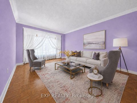 Photo 3 at 19 Springbrook Drive, Langstaff, Richmond Hill
