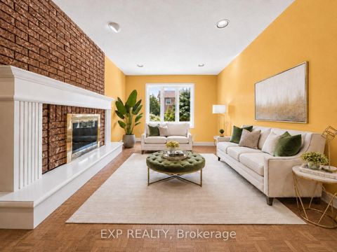 Photo 8 at 19 Springbrook Drive, Langstaff, Richmond Hill