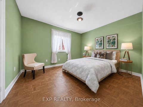 Photo 22 at 19 Springbrook Drive, Langstaff, Richmond Hill