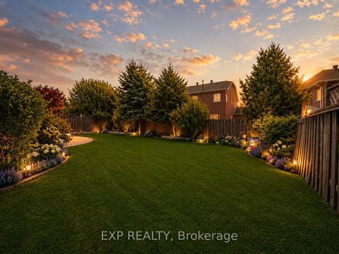 Photo 30 at 19 Springbrook Drive, Langstaff, Richmond Hill