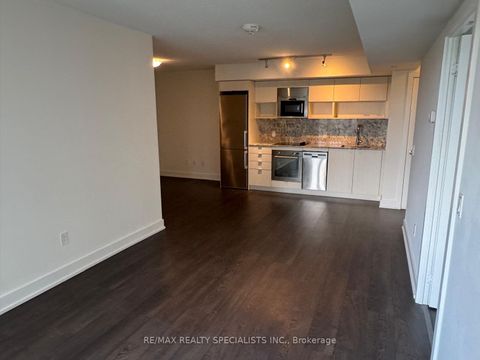Photo 2 at 1406 - 7 MABELLE Avenue, City Centre West, Toronto