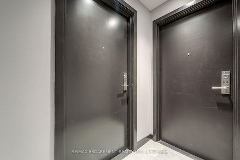 Photo 3 at 112 - 2433 Dufferin Street, Belgravia, Toronto