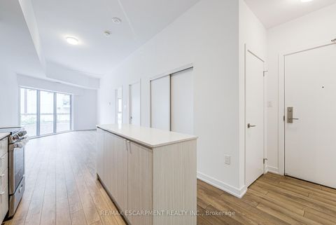 Photo 8 at 112 - 2433 Dufferin Street, Belgravia, Toronto