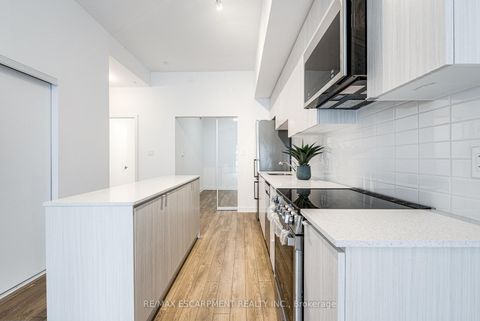 Photo 9 at 112 - 2433 Dufferin Street, Belgravia, Toronto