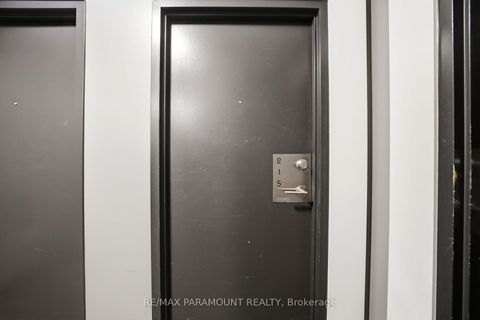 Photo 2 at 215 - 11 Brunel Court, Waterfront Communities C1, Toronto