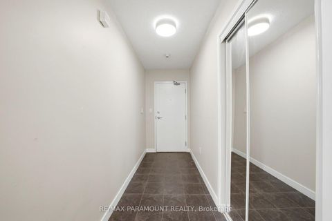 Photo 3 at 215 - 11 Brunel Court, Waterfront Communities C1, Toronto