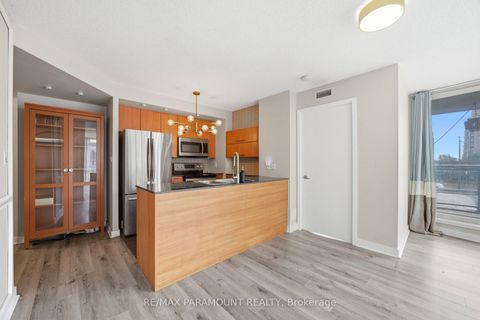 Photo 7 at 215 - 11 Brunel Court, Waterfront Communities C1, Toronto