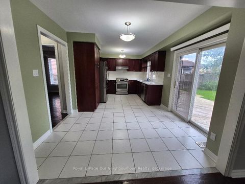 Photo 7 at 83 Cloughley Drive N, Northwest, Barrie