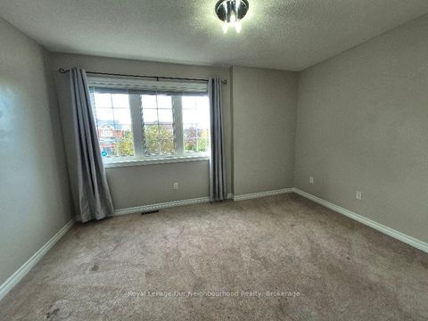 Photo 16 at 83 Cloughley Drive N, Northwest, Barrie