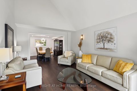Photo 9 at 11 Harrowsmith Place, Oak Ridges, Richmond Hill