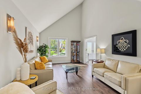 Photo 10 at 11 Harrowsmith Place, Oak Ridges, Richmond Hill