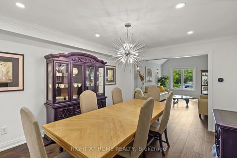 Photo 12 at 11 Harrowsmith Place, Oak Ridges, Richmond Hill