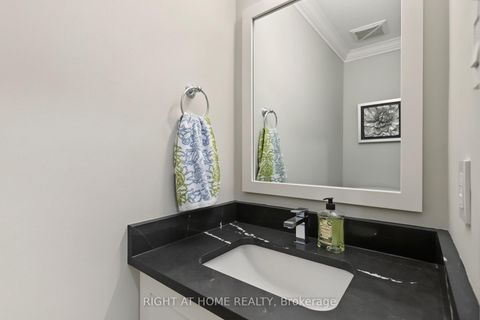 Photo 21 at 11 Harrowsmith Place, Oak Ridges, Richmond Hill