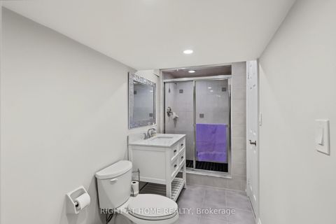 Photo 40 at 11 Harrowsmith Place, Oak Ridges, Richmond Hill