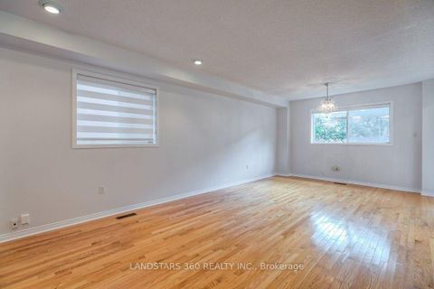 Photo 8 at 11 Wilket Creek Road, Flemingdon Park, Toronto