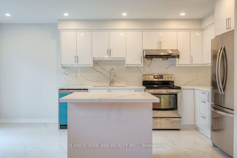 Photo 12 at 11 Wilket Creek Road, Flemingdon Park, Toronto