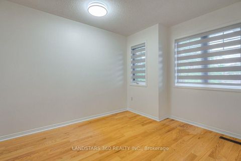 Photo 26 at 11 Wilket Creek Road, Flemingdon Park, Toronto