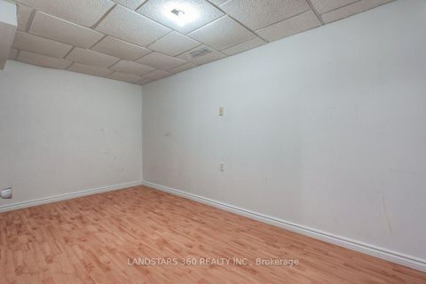 Photo 31 at 11 Wilket Creek Road, Flemingdon Park, Toronto