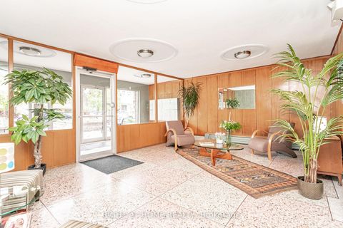 Photo 2 at 406 - 185 Stephen Drive, Queensway, Toronto