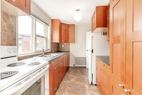 Photo 20 at 406 - 185 Stephen Drive, Queensway, Toronto