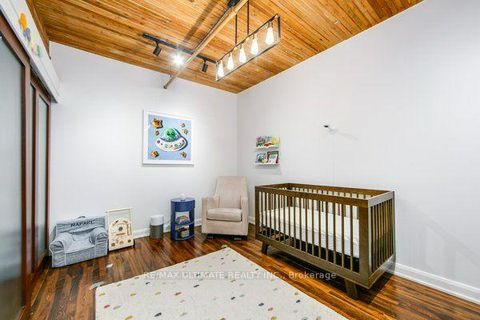 Photo 11 at 104 - 993 Queen Street W, Bellwoods, Toronto