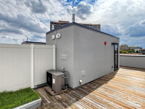 Photo 32 at 325 - 2100 Bridletowne Circle, L'Amoreaux, Toronto